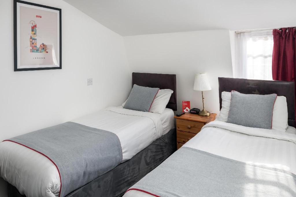 Apollo Hotel Kings Cross London Luaran gambar